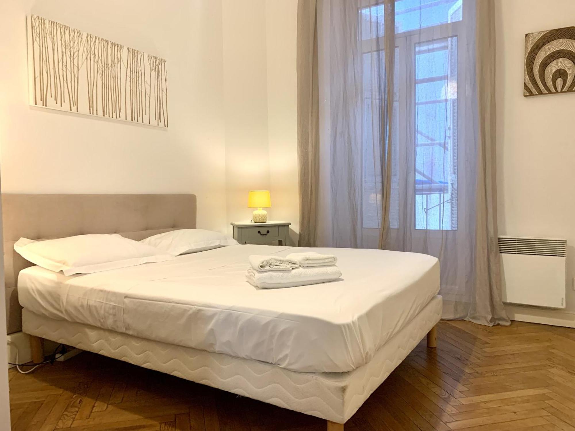 Aparthotel Riviera - 2 Minutes De La Plage - Exceptionnel 2 Chambres Ac - Balcon Meyerbeer 1 Nice Buitenkant foto